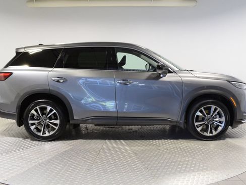 Certified 2026 INFINITI QX60 Pure w/ Family Package AWD/4WD image 3