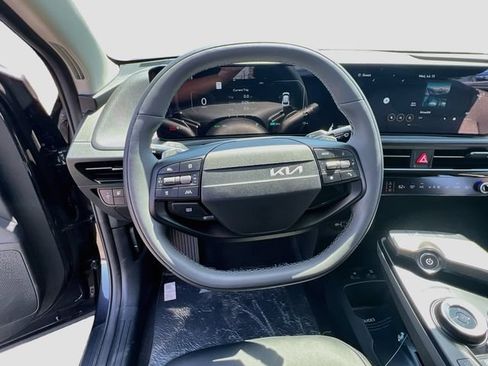 New 2026 Kia EV6 Light RWD image 11