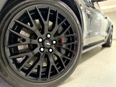 Used 2017 Ford Mustang GT Premium w/ GT Performance Package image 41