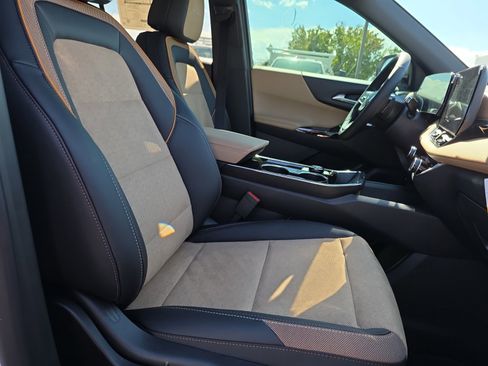 New 2026 Chevrolet Equinox ACTIV image 25