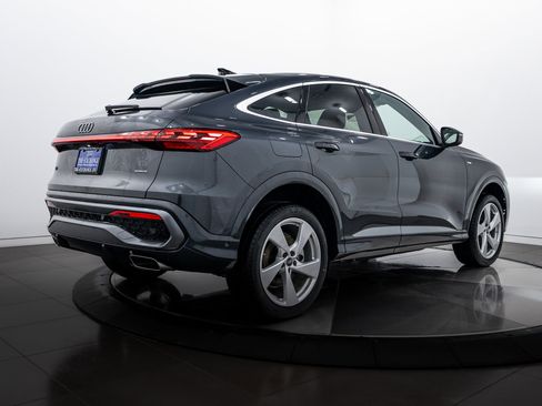 New 2025 Audi Q5 Premium Plus image 4