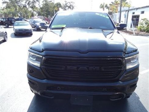 Used 2019 RAM 1500 Laramie AWD/4WD image 5