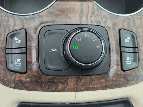 Used 2020 GMC Acadia Denali w/ Trailering Package AWD/4WD image 31