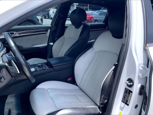Used 2018 Genesis G80 3.3T Sport RWD image 11