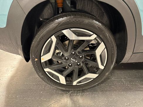 New 2026 Kia Seltos SX AWD/4WD image 10