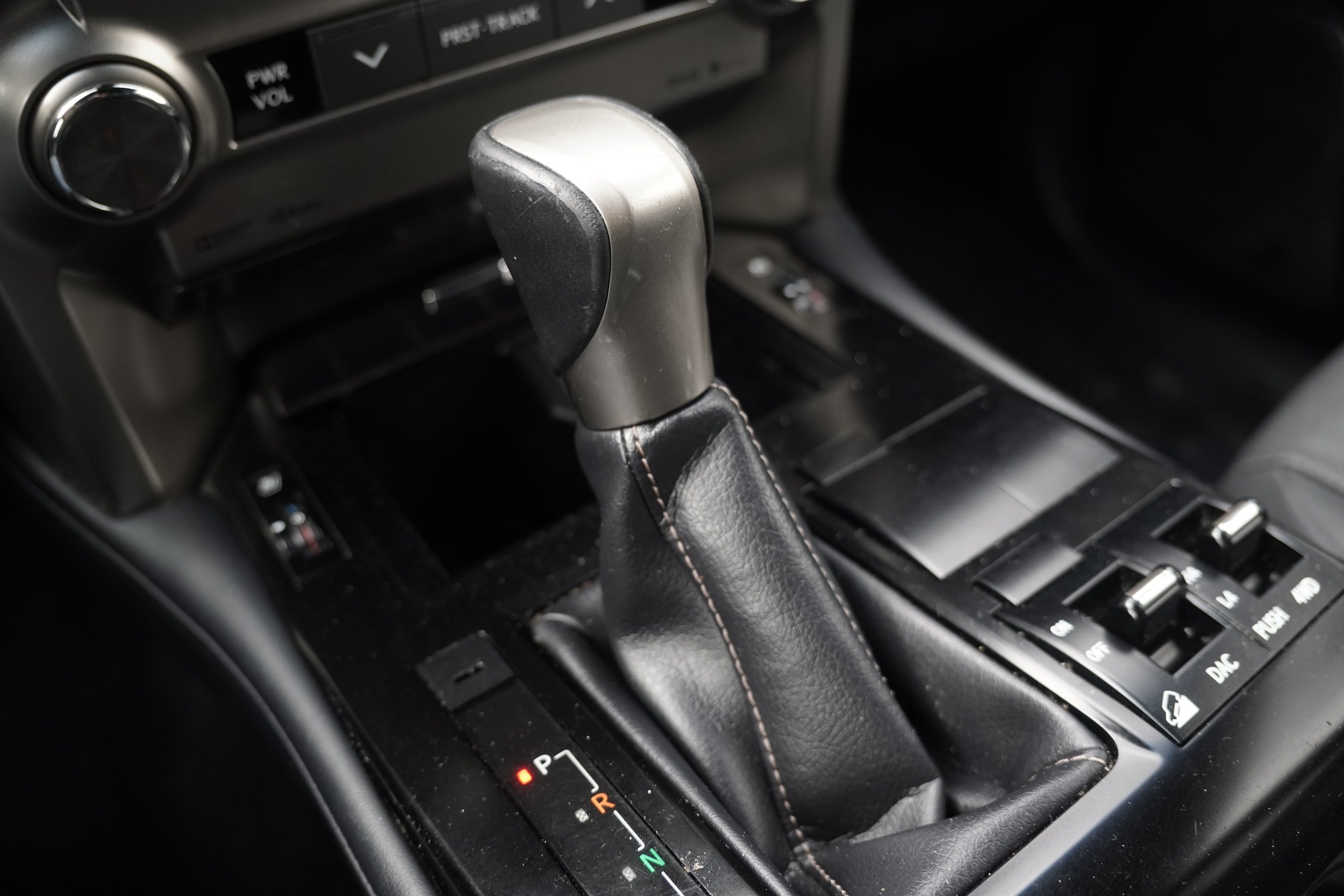 Used 2020 Lexus GX 460 Premium w/ Premium Package AWD/4WD image 33