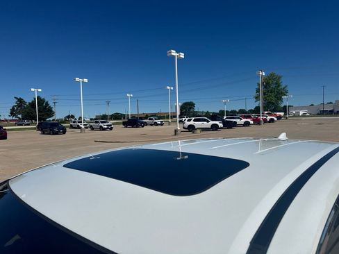 Used 2020 Honda Pilot EX-L image 6