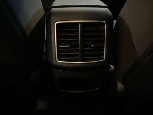 Used 2025 Kia Sportage LX FWD image 23