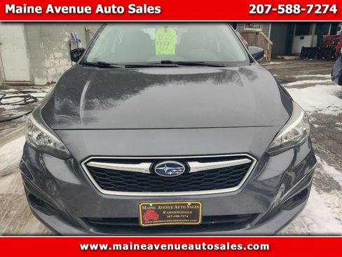 Used 2017 Subaru Impreza 2.0i Premium image 1