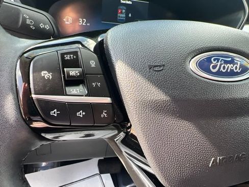 Certified 2023 Ford Escape Platinum AWD/4WD image 27