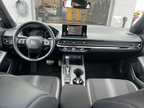 Used 2024 Honda Civic Sport image 16
