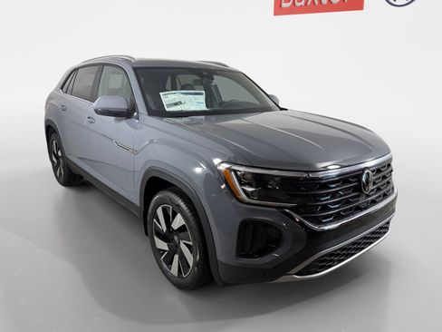 New 2026 Volkswagen Atlas Cross Sport SE AWD/4WD image 1