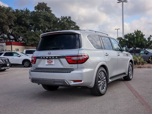 Certified 2024 Nissan Armada SL w/ Captain's Chairs Package image 5