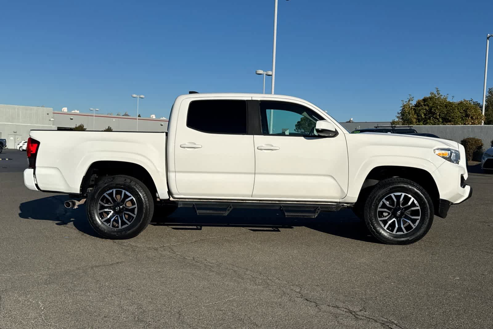 Used 2021 Toyota Tacoma SR w/ SR Convenience Package RWD image 6