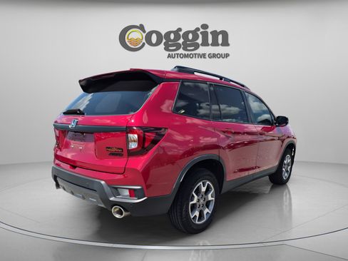 Certified 2023 Honda Passport TrailSport image 6