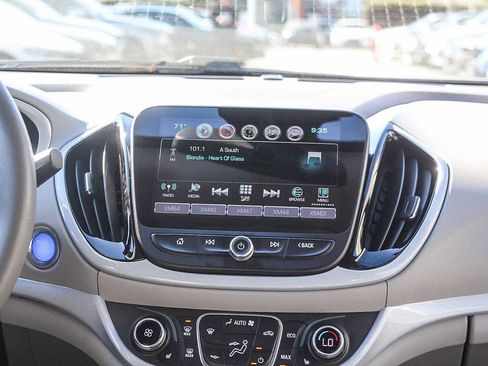 Used 2017 Chevrolet Volt LT w/ Comfort Package image 14