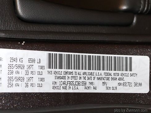 Used 2018 Jeep Grand Cherokee Limited w/ Luxury Group II AWD/4WD image 41
