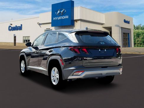 New 2026 Hyundai Tucson SE image 5