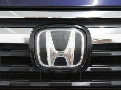 Used 2017 Honda Ridgeline RTL-E image 37