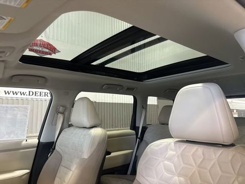 New 2026 Nissan Armada Platinum image 34