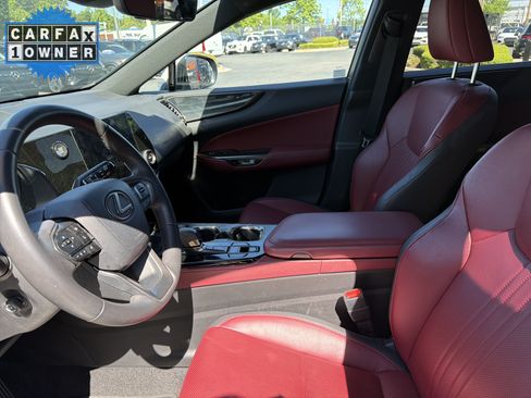 Used 2022 Lexus NX 250 FWD image 17