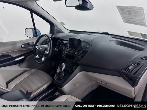 Used 2019 Ford Transit Connect Titanium w/ Titanium Premium Package image 31