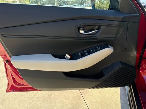 New 2025 Honda Accord SE image 12