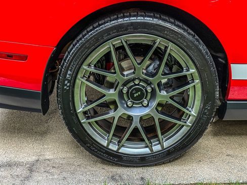Used 2012 Ford Mustang Shelby GT500 w/ SVT Performance Pkg RWD image 37