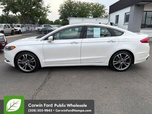 Used 2017 Ford Fusion Titanium FWD image 8