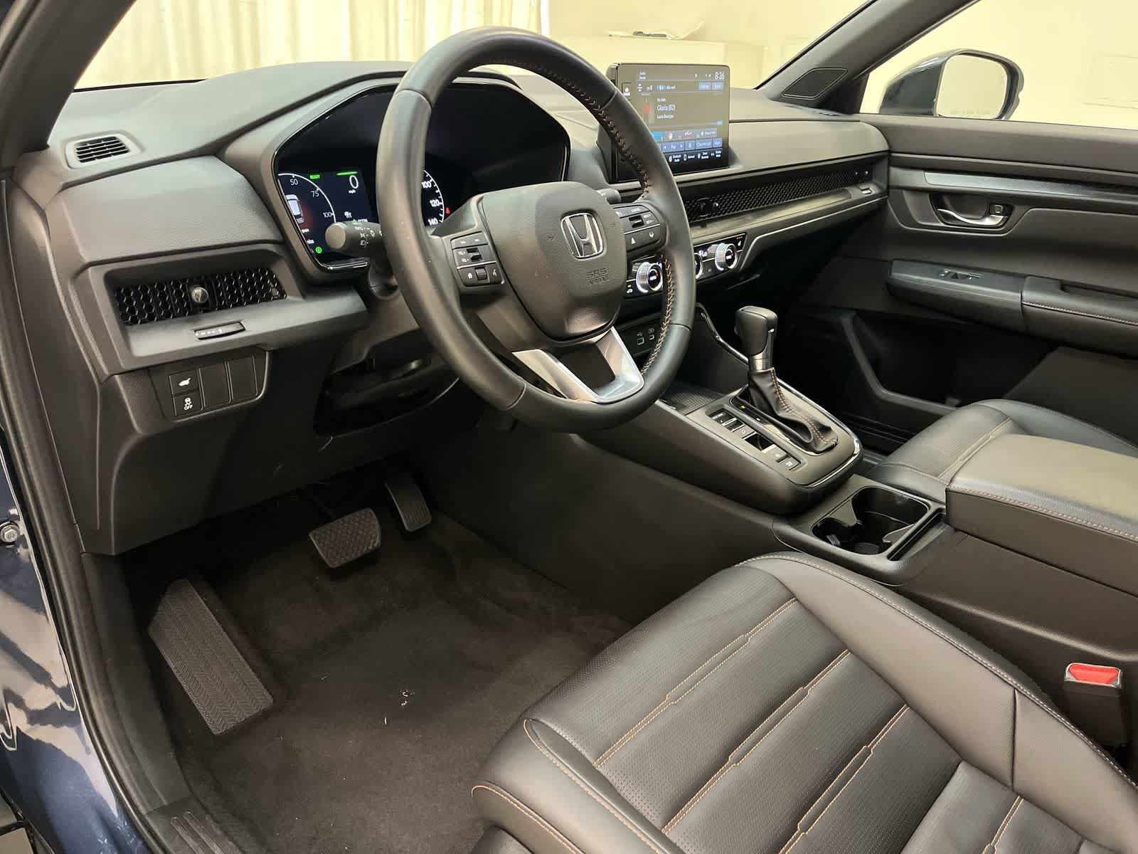 Certified 2025 Honda CR-V Sport-L image 2
