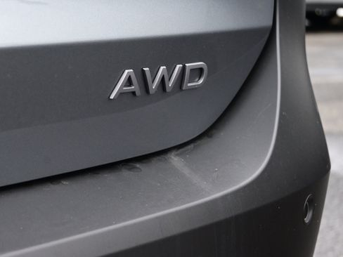 New 2026 Nissan Kicks SV image 10