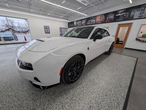 New 2026 Dodge Charger R/T Scat Pack image 4