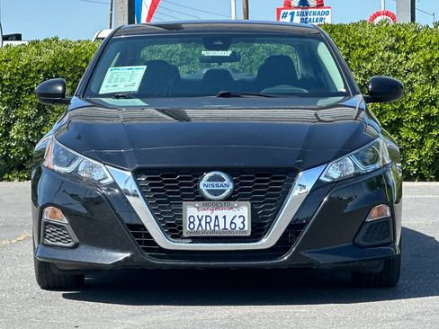 Certified 2021 Nissan Altima 2.5 S FWD image 9