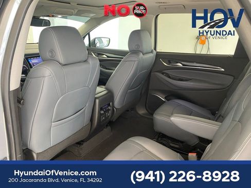 Used 2021 Buick Enclave Essence w/ Sound and Sites Package FWD image 9