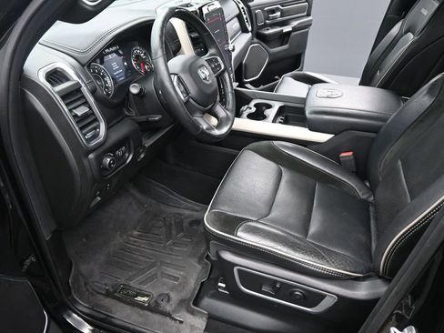 Used 2019 RAM 1500 Laramie image 9