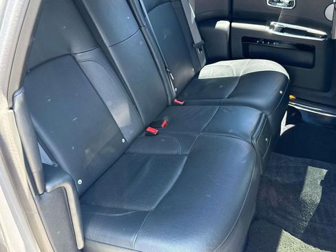 Used 2013 Rolls-Royce Ghost RWD image 15
