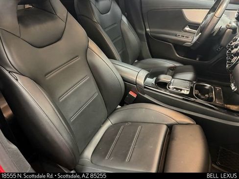 Used 2020 Mercedes-Benz CLA 250 image 11