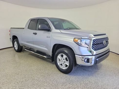 Used 2021 Toyota Tundra SR5 RWD image 4