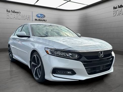 Used 2018 Honda Accord Sport image 2