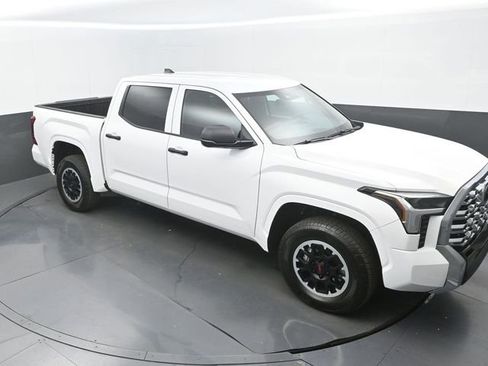 Used 2026 Toyota Tundra SR AWD/4WD image 28