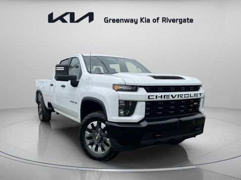 Used 2023 Chevrolet Silverado 2500 Custom image 1