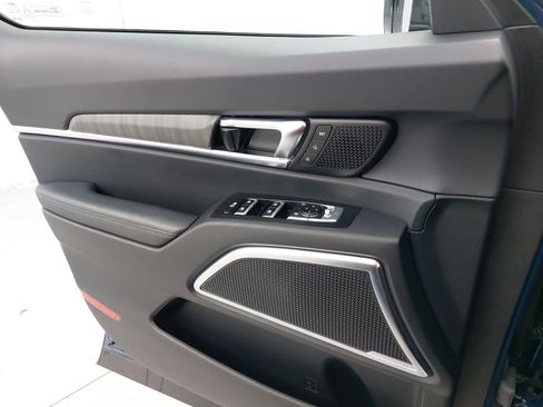 Used 2024 Kia Telluride SX Prestige image 31