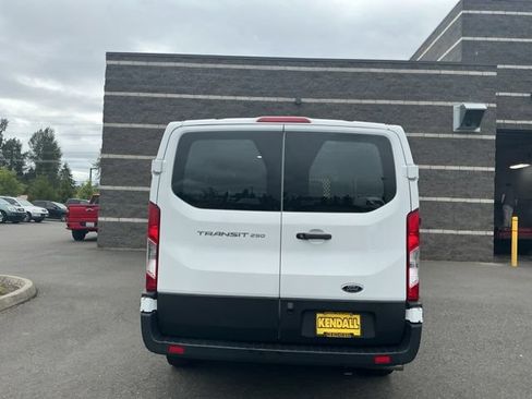 Used 2024 Ford Transit 250 Low Roof w/ Exterior Upgrade Package RWD image 5