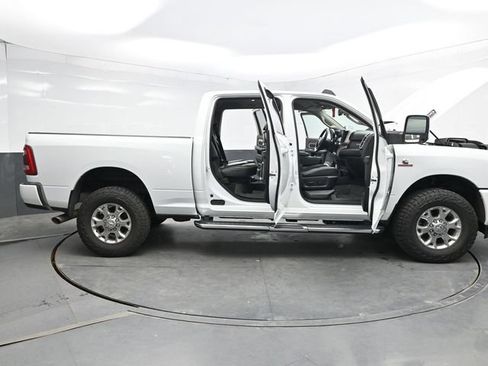 Used 2024 RAM 2500 Laramie AWD/4WD image 50