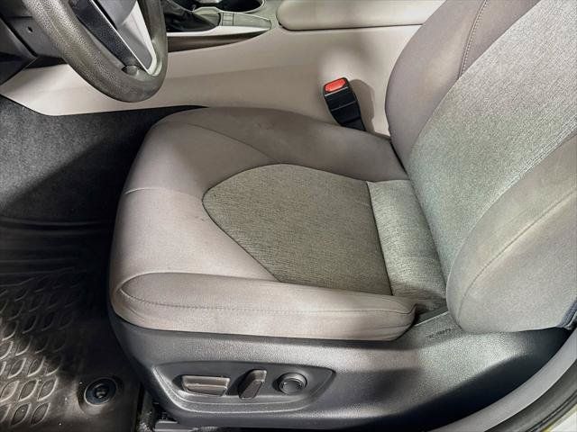 Certified 2022 Toyota Camry LE FWD image 20