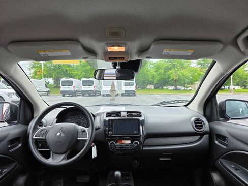 Used 2024 Mitsubishi Mirage ES FWD image 11