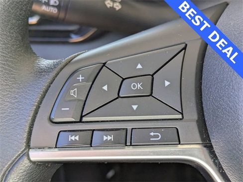 Used 2024 Nissan Sentra SV image 18