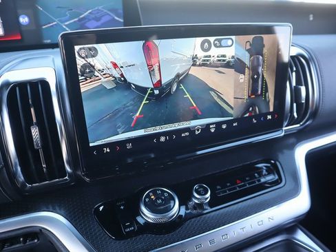 New 2026 Ford Expedition Platinum w/ Stealth Appearance Package image 6