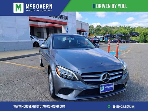 Used 2020 Mercedes-Benz C 300 4MATIC Sedan w/ Premium Package image 9