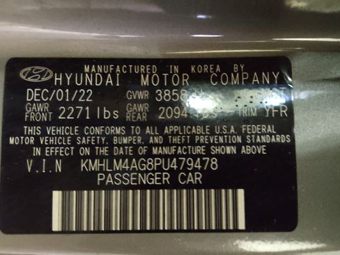 Used 2023 Hyundai Elantra SEL w/ Preferred Accessory Package FWD image 33